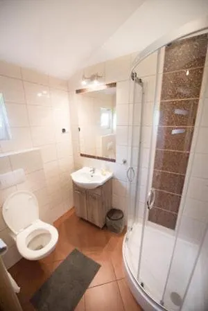 Staly Lad Lodge