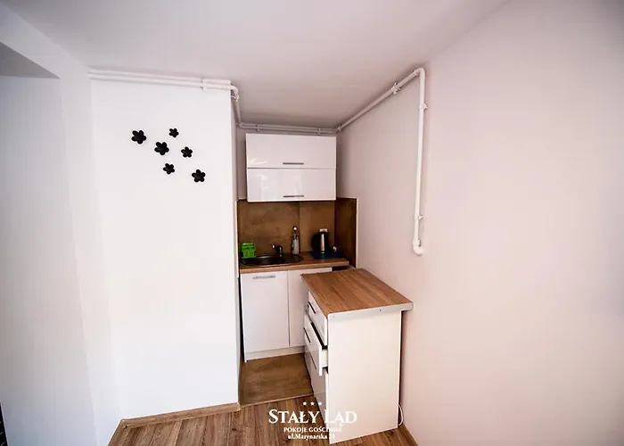 Alojamento de Turismo Selvagem Staly Lad *